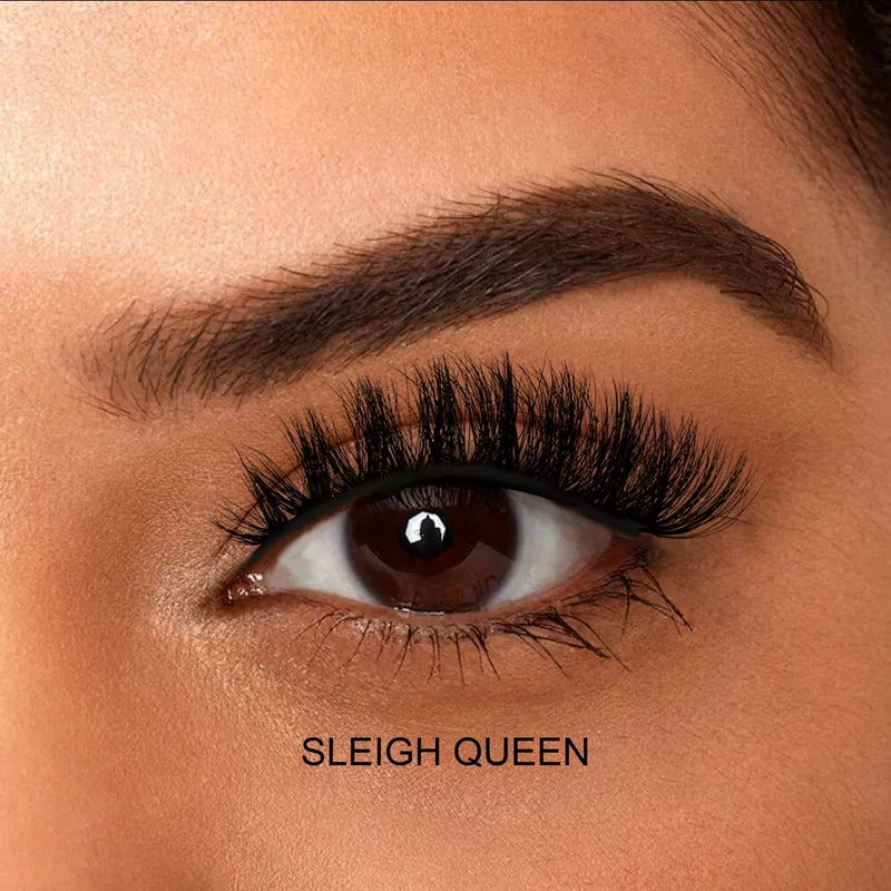 Load image into Gallery viewer, Eyes-Sphere Lashes-Sleigh Queen #4 ($1.50 each, 10pc bundle)
