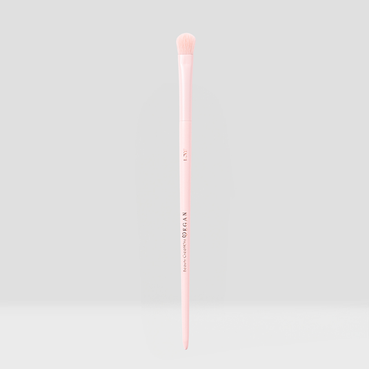 Brushes-Beauty Creations Vegan Brush Large Packing Shadow BCVB-17 ($1.50 each, 12pc pack)