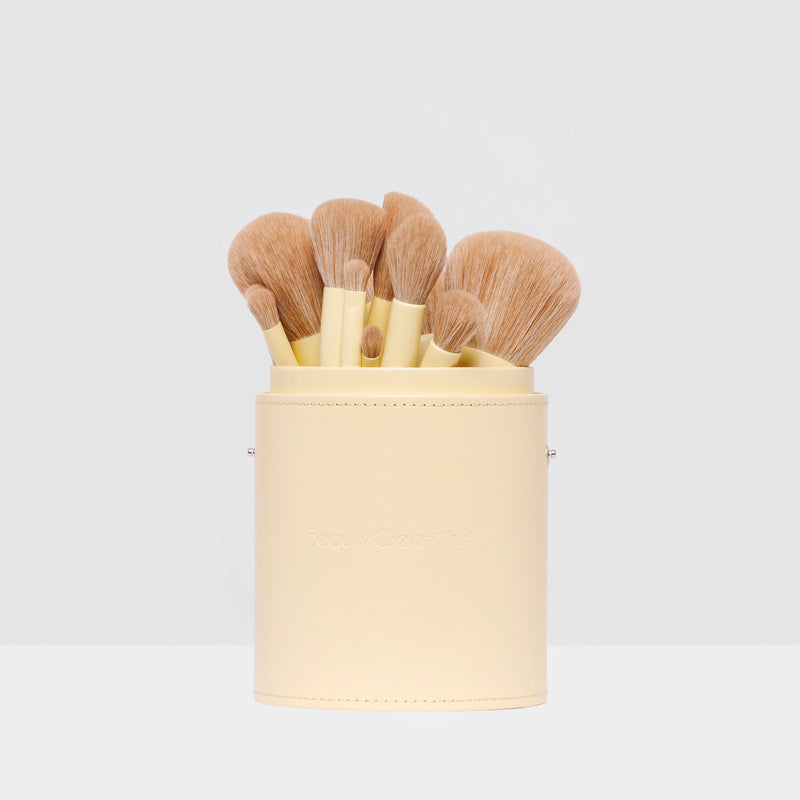 Load image into Gallery viewer, Brushes-Beauty Creations Sweet Daisy 24pc Brush Set BS-SD ($16.50 Each, 4pc bundle)
