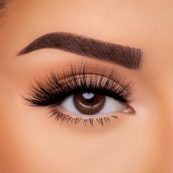 Load image into Gallery viewer, Lashes- SL OVER COMMITTED 3D SILK LASHES (10pcs Bulk $3.75 each)
